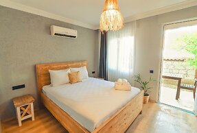 Gerence Otel by Lamira