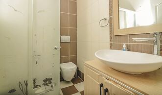 Gerence Otel by Lamira