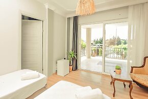 Gerence Otel by Lamira