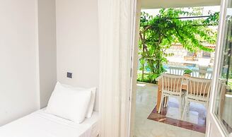 Gerence Otel by Lamira