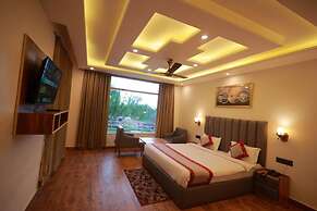 Omavya Cottage