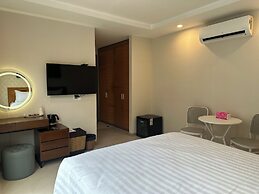 The Star Hotel 2