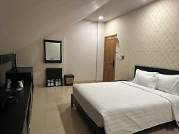 The Star Hotel 2