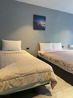 Tharadol Beach Resort