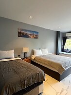 Tharadol Beach Resort