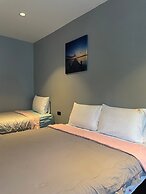 Tharadol Beach Resort