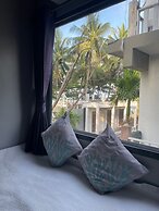 Tharadol Beach Resort