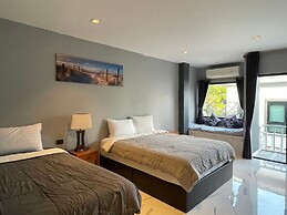 Tharadol Beach Resort