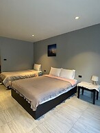 Tharadol Beach Resort