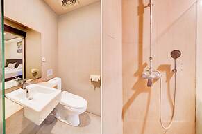 Capital O 94589 Akarsa Transit