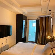 Sterling Shortlet Apartment  and Suites
