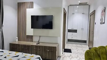 Sterling Shortlet Apartment  and Suites