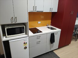 Melbourne Studio Apartments Hotel @ 138 Elgin Carlton