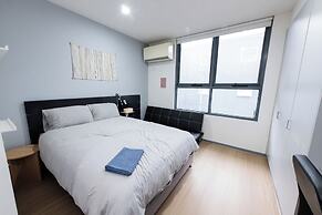 Melbourne Studio Apartments Hotel @ 138 Elgin Carlton
