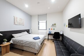 Melbourne Studio Apartments Hotel @ 138 Elgin Carlton