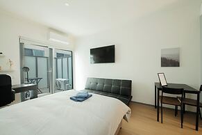 Melbourne Studio Apartments Hotel @ 138 Elgin Carlton
