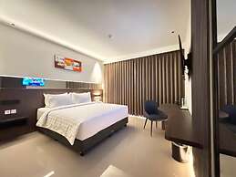 Grand Aurel Hotel Morowali