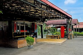 OYO 94581 Surya Residence Medan