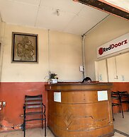 OYO 94581 Surya Residence Medan