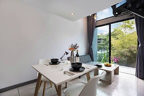 Nai Harn Duplex near the Beach UTL B125