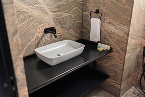 TERRATONE BOUTIQUE BUSINESS HOTEL