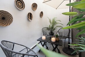 Aminandrou Boutique Apartments, Walk To Acropolis