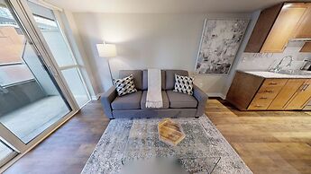 GLOBALSTAY. Stunning Downtown Condos