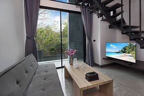 Design Loft near Naiharn Beach UTL A123