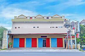 Hotel O Yogyakarta near Gembiraloka Zoo