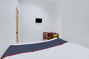 Hotel O Yogyakarta near Gembiraloka Zoo