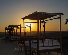 Kal Tenere Agafay Luxury Camp