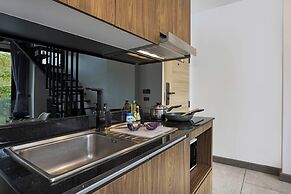 Naiharn Duplex near the Beach UTL A124