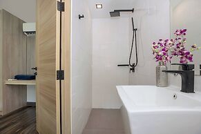 Naiharn Duplex near the Beach UTL A124