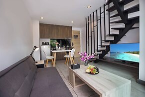 Naiharn Duplex near the Beach UTL A124