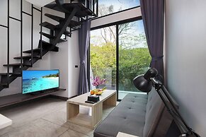 Naiharn Duplex near the Beach UTL A124