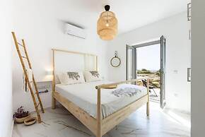 Villa Nerida -island Living Paros-