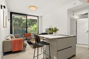 Old North Stylish Stay by Sea N' Rent