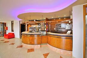 Alba Living Boutique Hotel