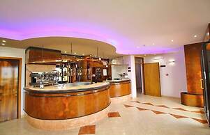 Alba Living Boutique Hotel