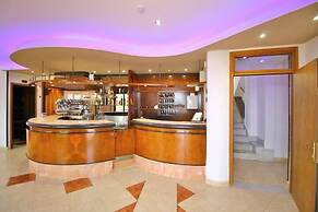 Alba Living Boutique Hotel