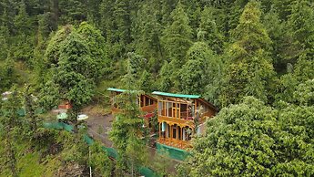 WOW Treehouse & Cottages