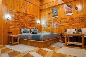WOW Treehouse & Cottages