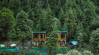 WOW Treehouse & Cottages