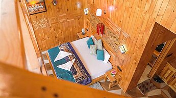 WOW Treehouse & Cottages