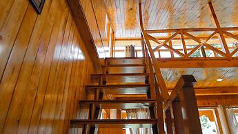 WOW Treehouse & Cottages