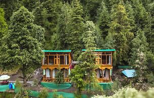 WOW Treehouse & Cottages