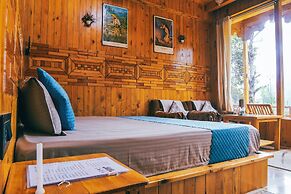 WOW Treehouse & Cottages
