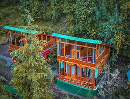 WOW Treehouse & Cottages