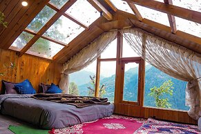 WOW Treehouse & Cottages