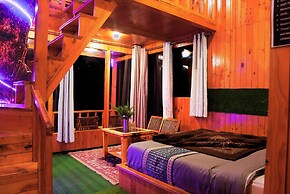 WOW Treehouse & Cottages